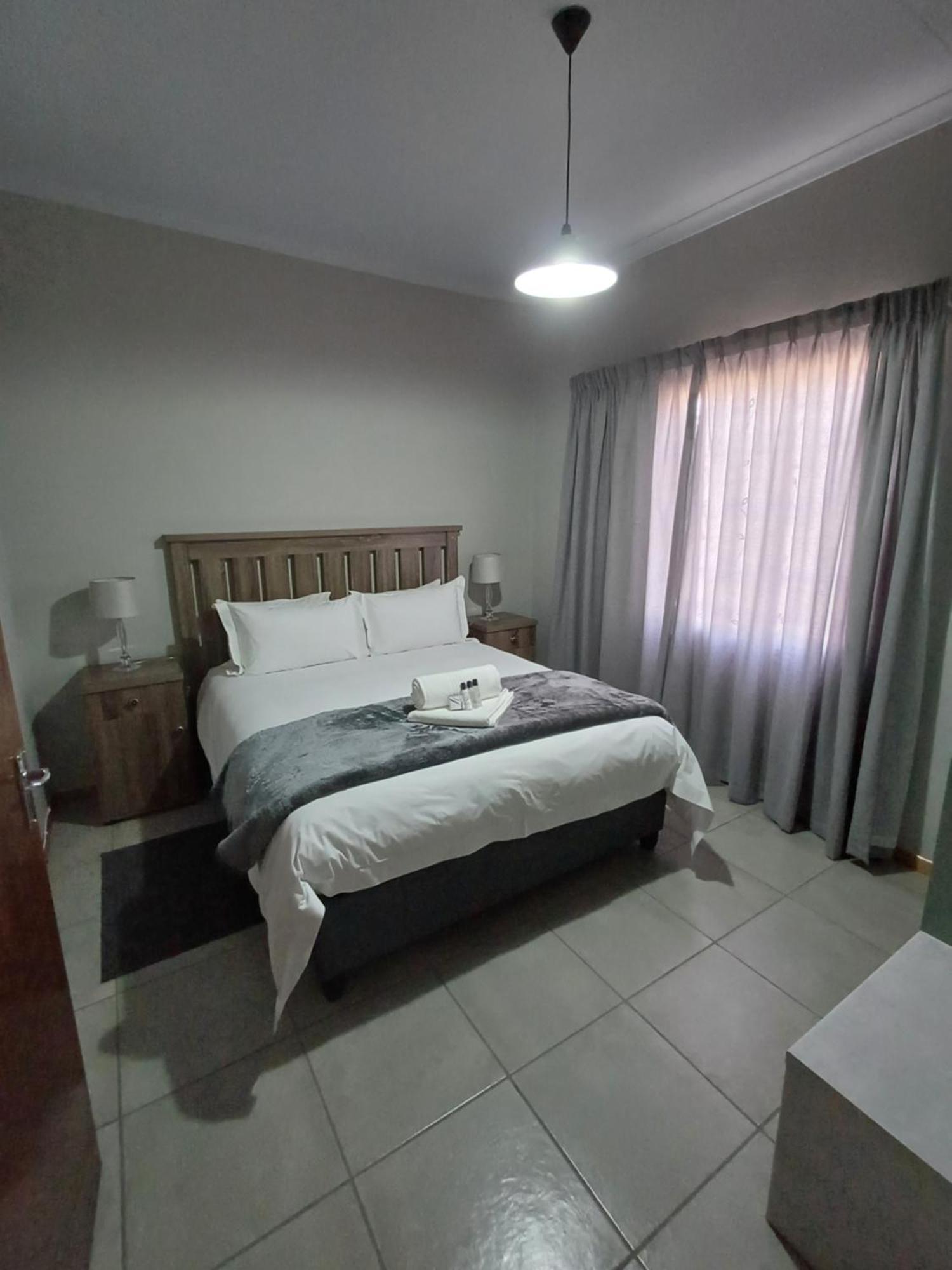 Augrabies De Oude Stoor Guesthouse ภายนอก รูปภาพ