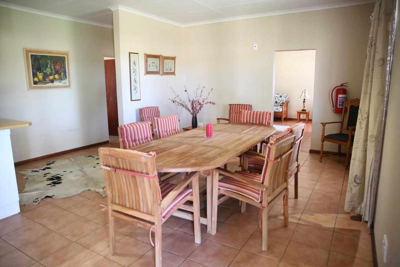 Augrabies De Oude Stoor Guesthouse ภายนอก รูปภาพ