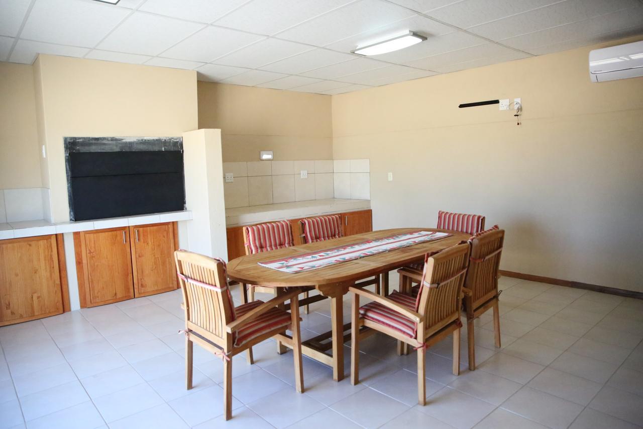 Augrabies De Oude Stoor Guesthouse ภายนอก รูปภาพ